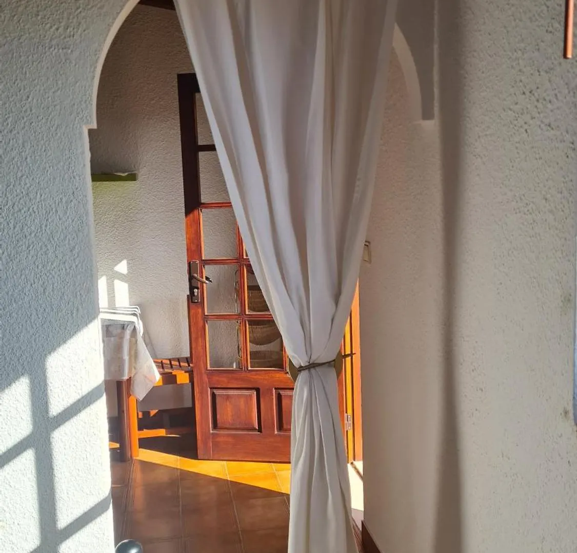 Residence Les Arcades Almadena 0*,