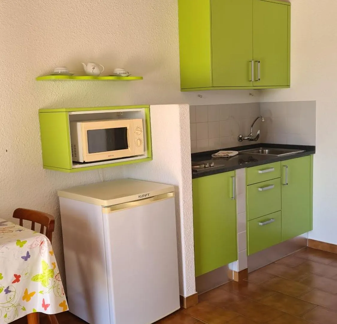 Residence Les Arcades Almadena 0*,